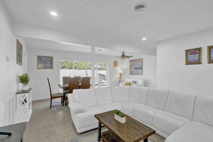 דירפילד ביץ' Beautiful 4 Bedrooms/Pool/Walk To Beach מראה חיצוני תמונה