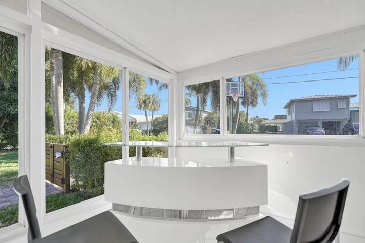 דירפילד ביץ' Beautiful 4 Bedrooms/Pool/Walk To Beach מראה חיצוני תמונה